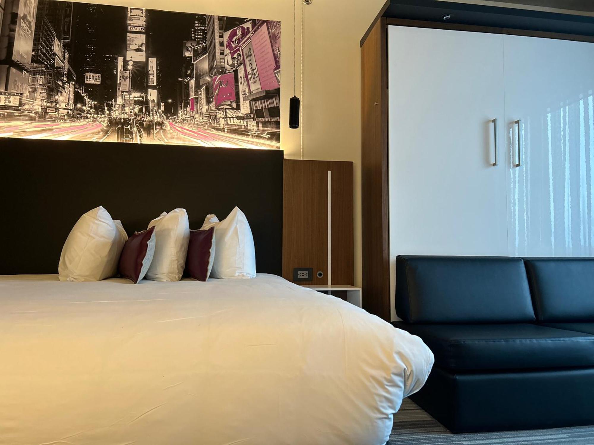Grand Hotel Times Blainville-Mirabel 외부 사진